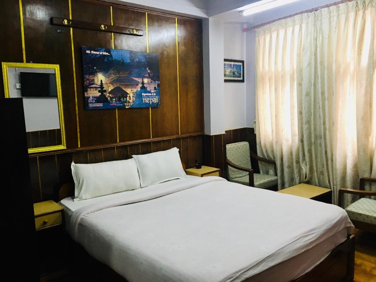 Hotel Plumeria Inn กาฐมาณฑุ ภายนอก รูปภาพ