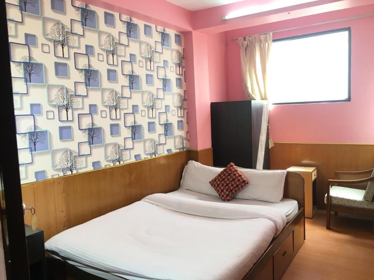 Hotel Plumeria Inn กาฐมาณฑุ ภายนอก รูปภาพ